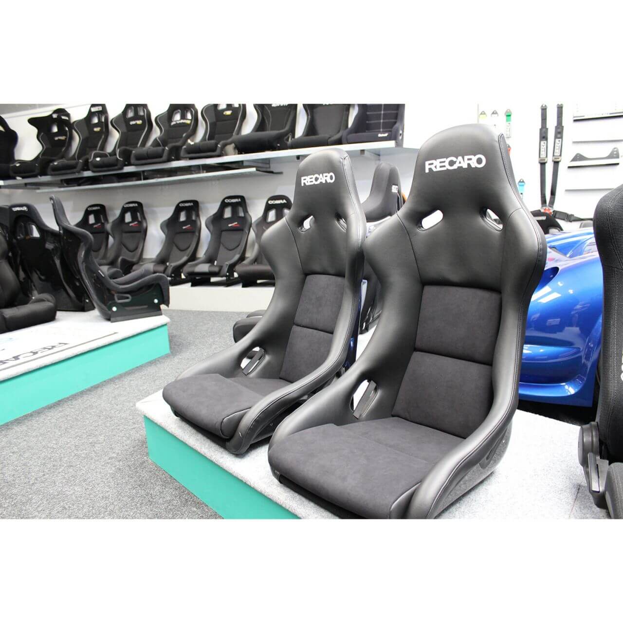 Recaro Seats Pole Position with ABE Bucket Seat