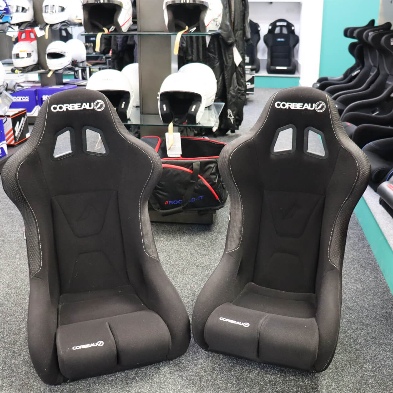 Which Is Right For You? Corbeau Sprint VS Sprint XL > GSM SportSeats4u